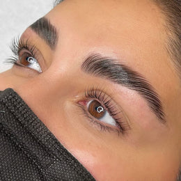Formation Brow Lift au Havre : Maîtrisez le Rehaussement de Sourcils en 2025