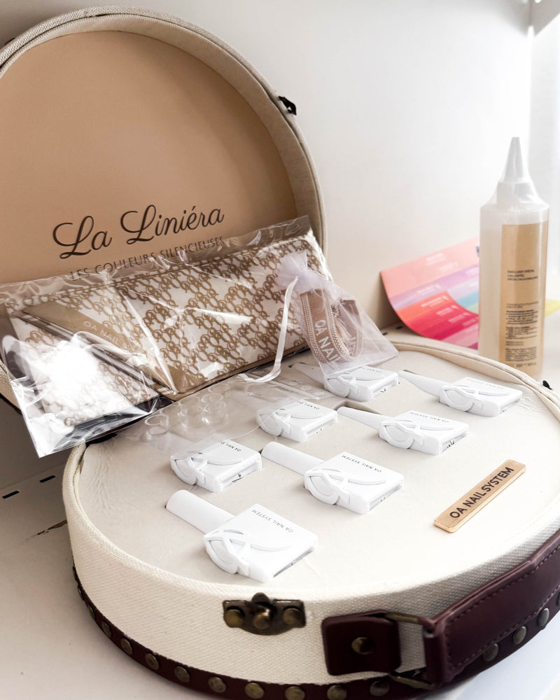 Coffret formation OA Nails gels colorés et accessoires - Icône Academy Le Havre